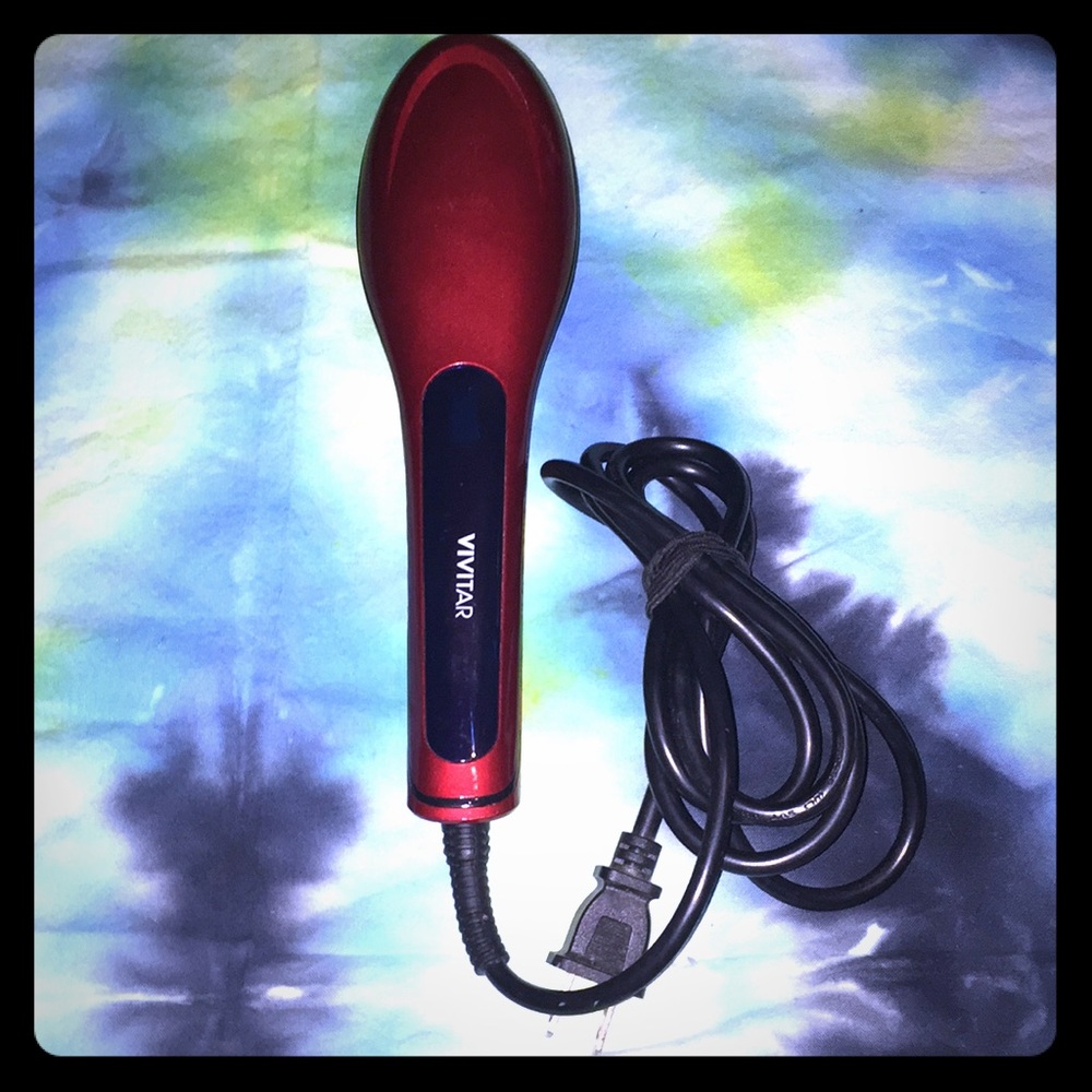Vivitar Hair straightener.